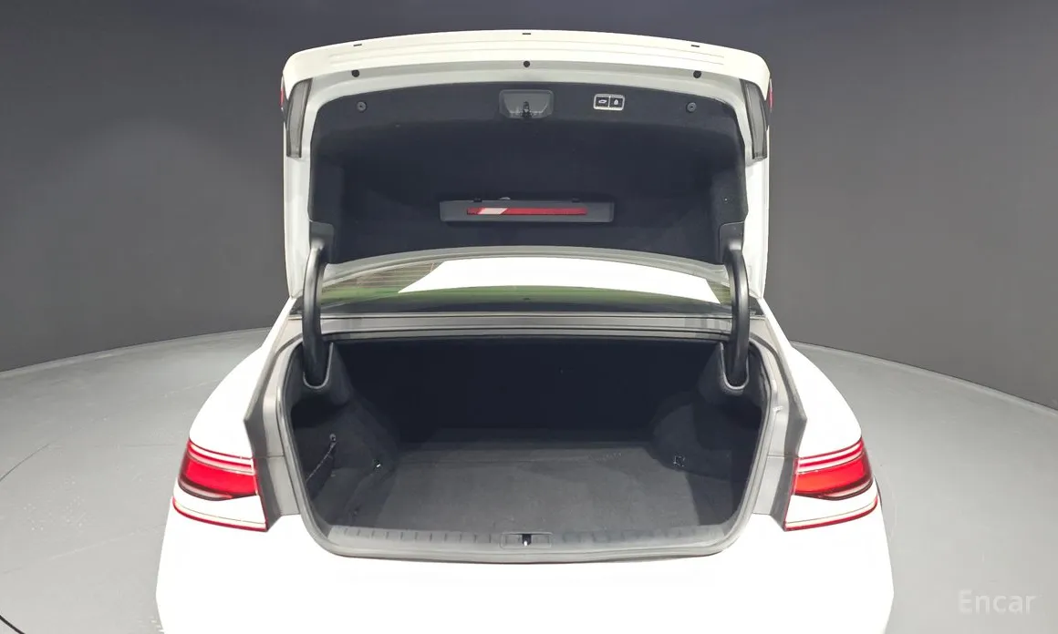 Фото 20 - Genesis G90