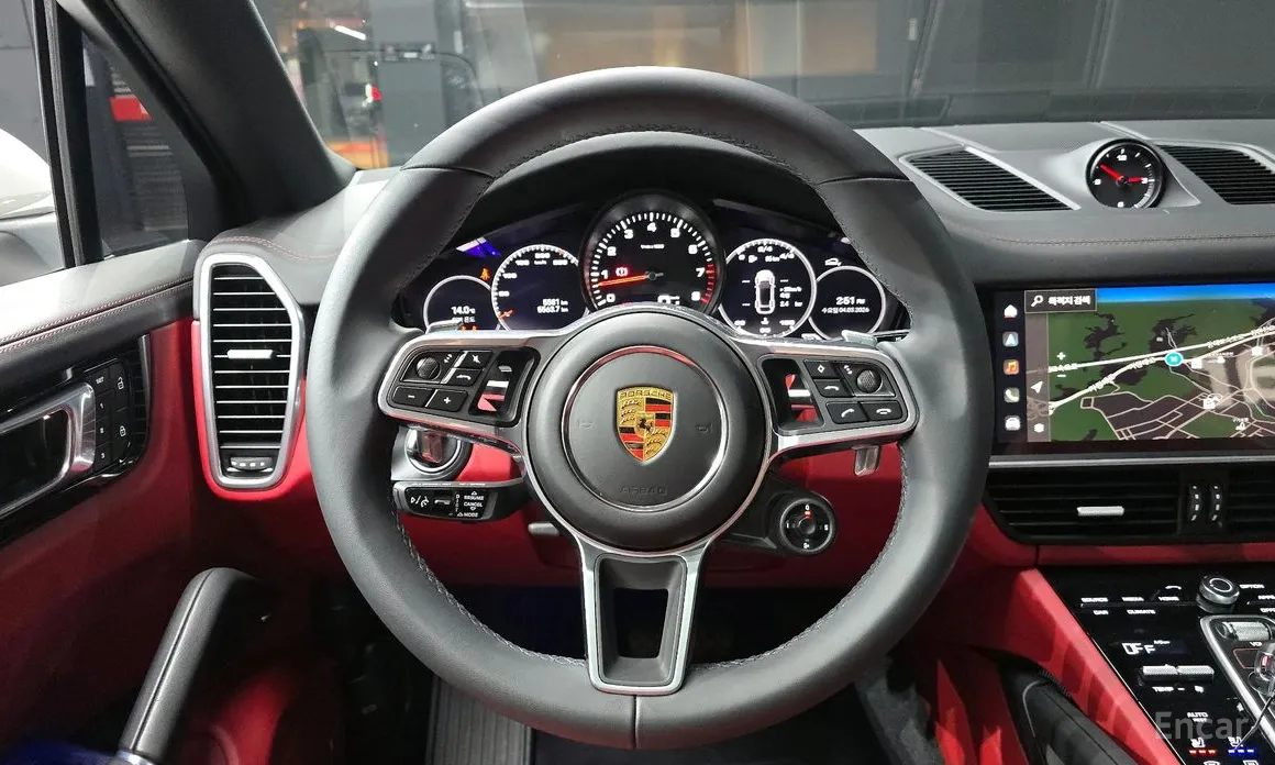 Фото 13 - Porsche Cayenne