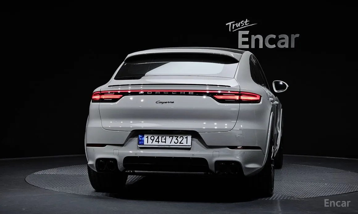 Фото 4 - Porsche Cayenne