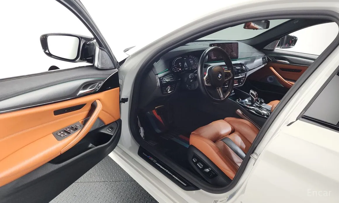 Фото 10 - BMW M5