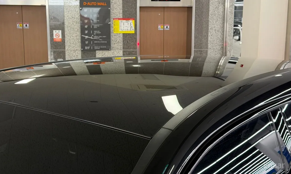 Фото 12 - BMW iX