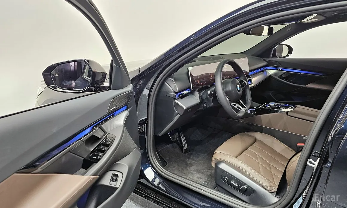 Фото 11 - BMW 5 Series