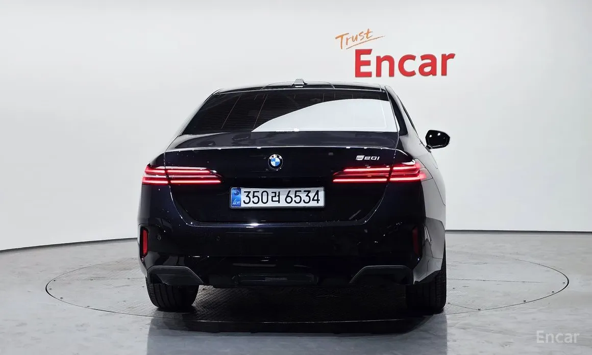 Фото 4 - BMW 5 Series