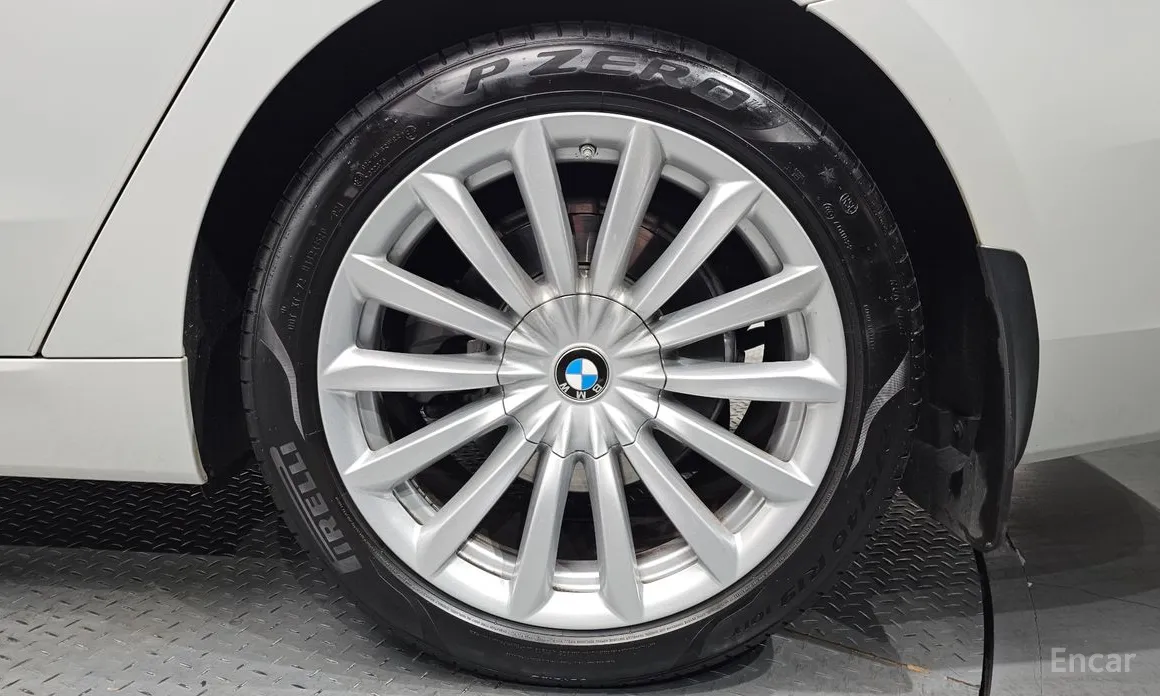 BMW Gran Turismo 2017 630i xDrive Luxury