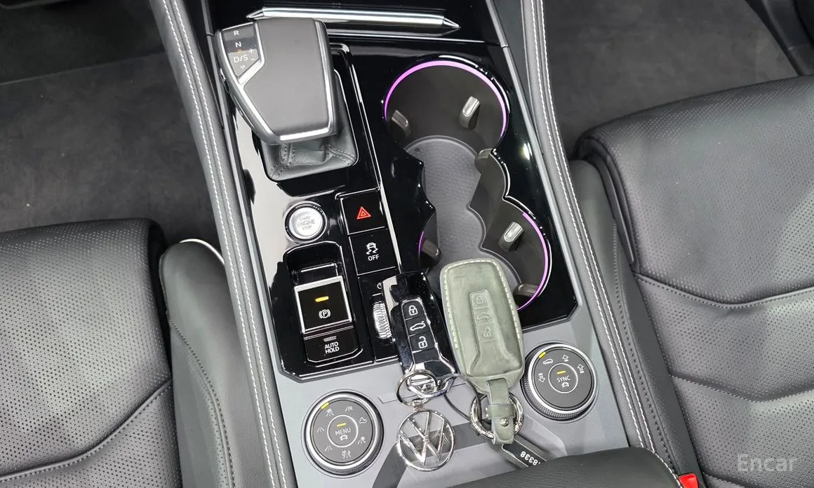 Фото 14 - Volkswagen Touareg