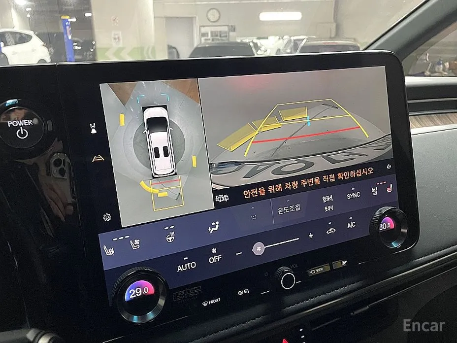 Фото 13 - Lexus LM