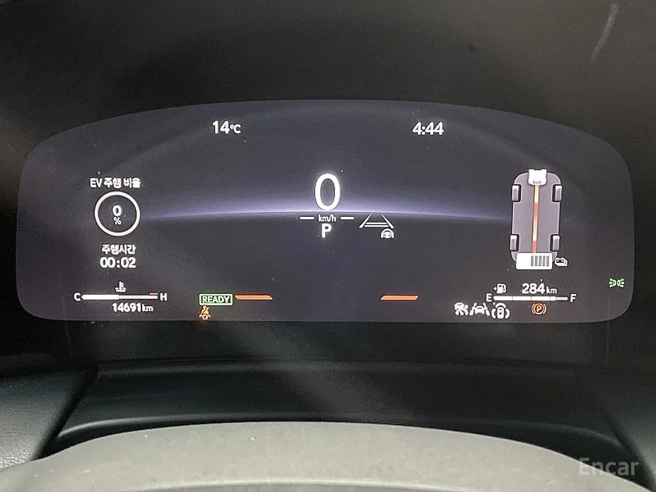 Фото 8 - Lexus LM