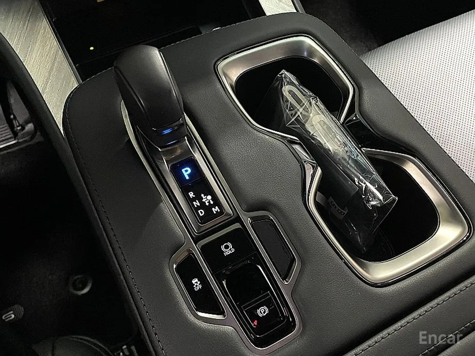 Фото 9 - Lexus LM