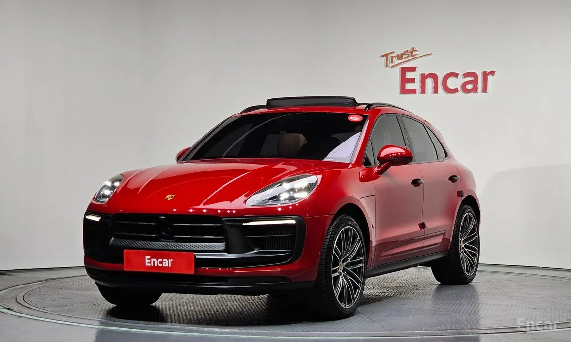 Фото 1 - Porsche Macan