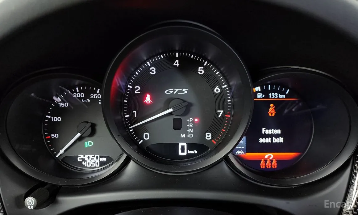 Фото 8 - Porsche Macan