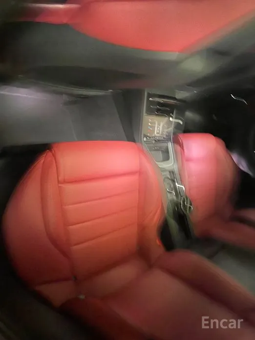 Photo 8 - Porsche Panamera