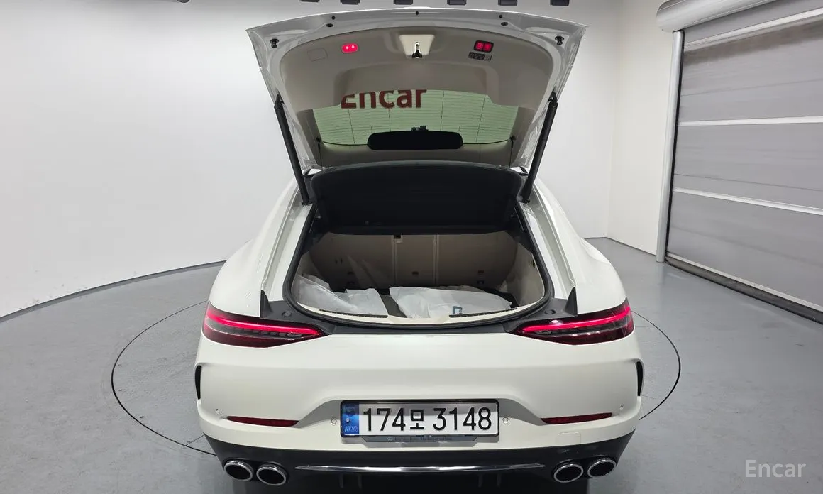 Photo 20 - Mercedes-Benz AMG GT