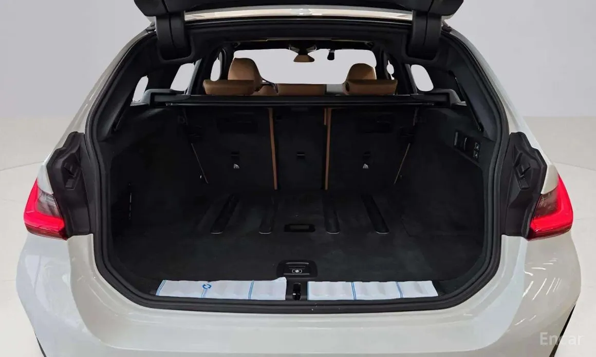 Фото 15 - BMW 3 Series