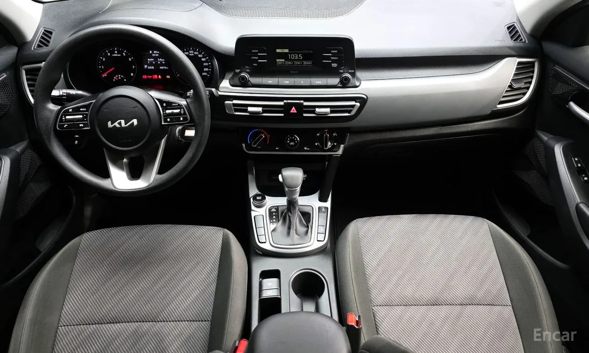 Фото 7 - Kia Seltos