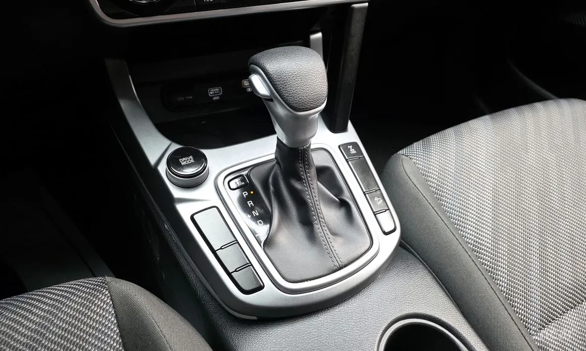 Фото 9 - Kia Seltos