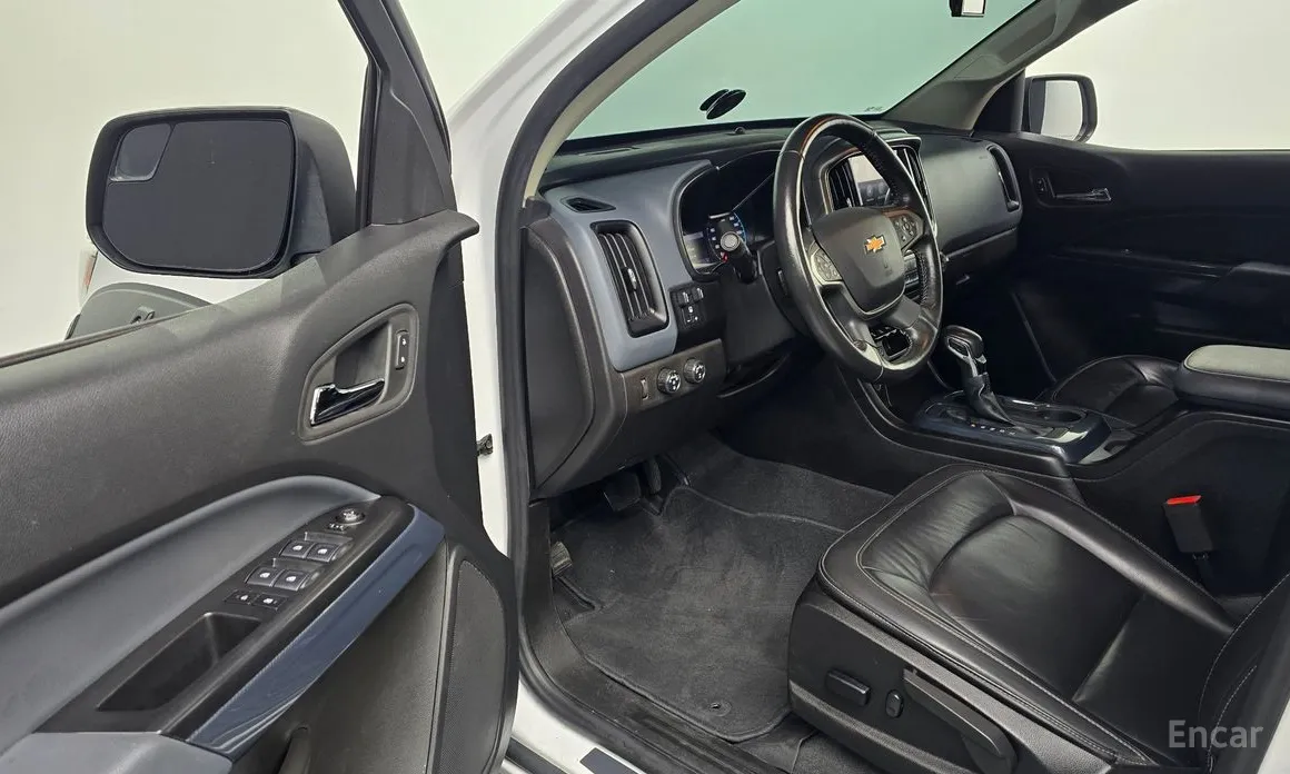 Фото 11 - Chevrolet Colorado