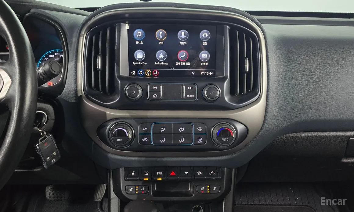 Фото 15 - Chevrolet Colorado