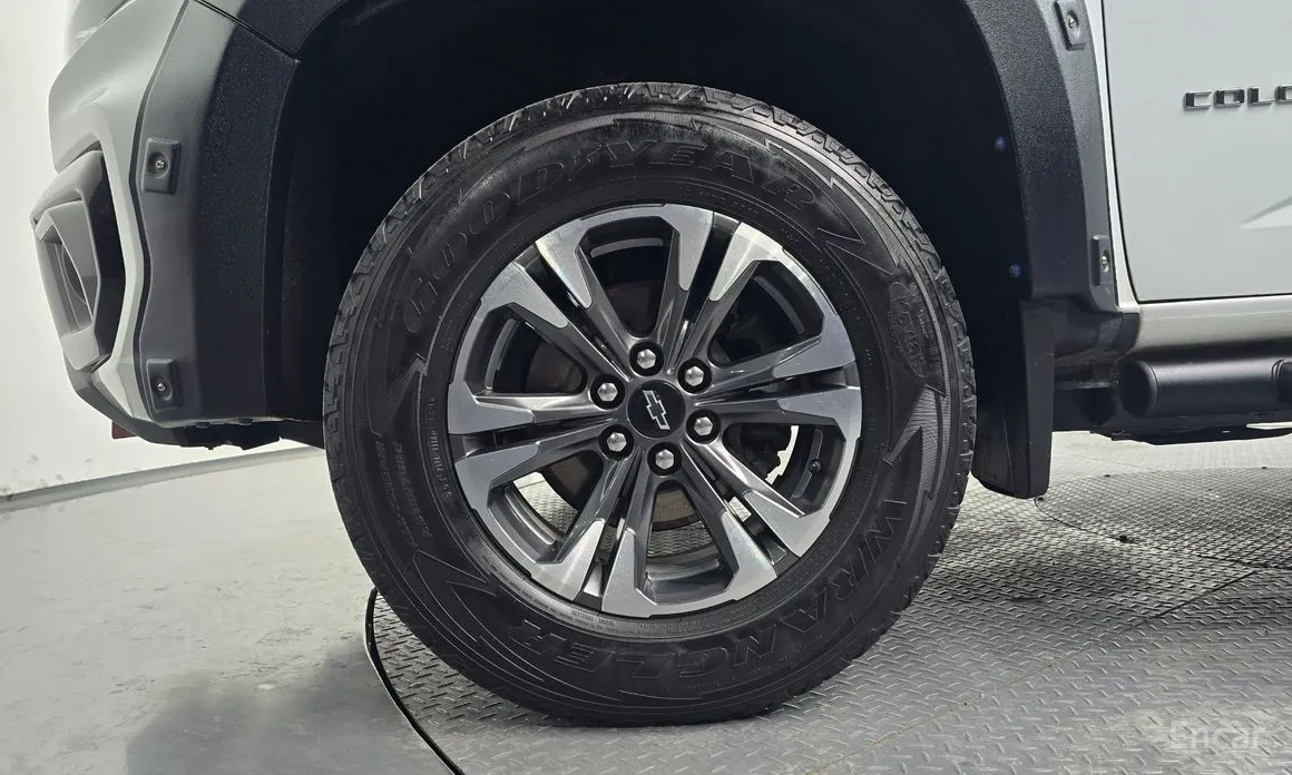 Фото 5 - Chevrolet Colorado