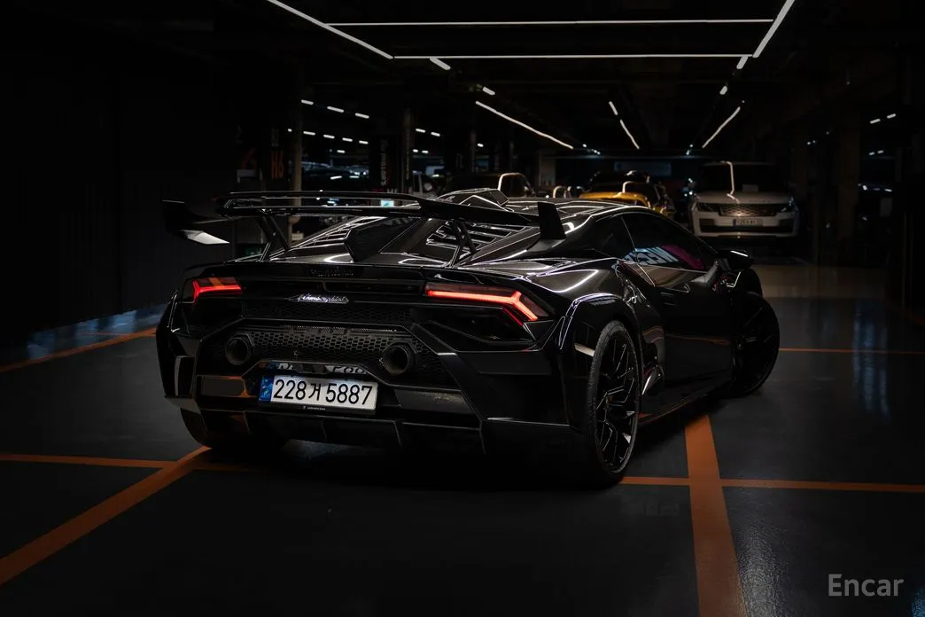 Фото 4 - Lamborghini Huracan