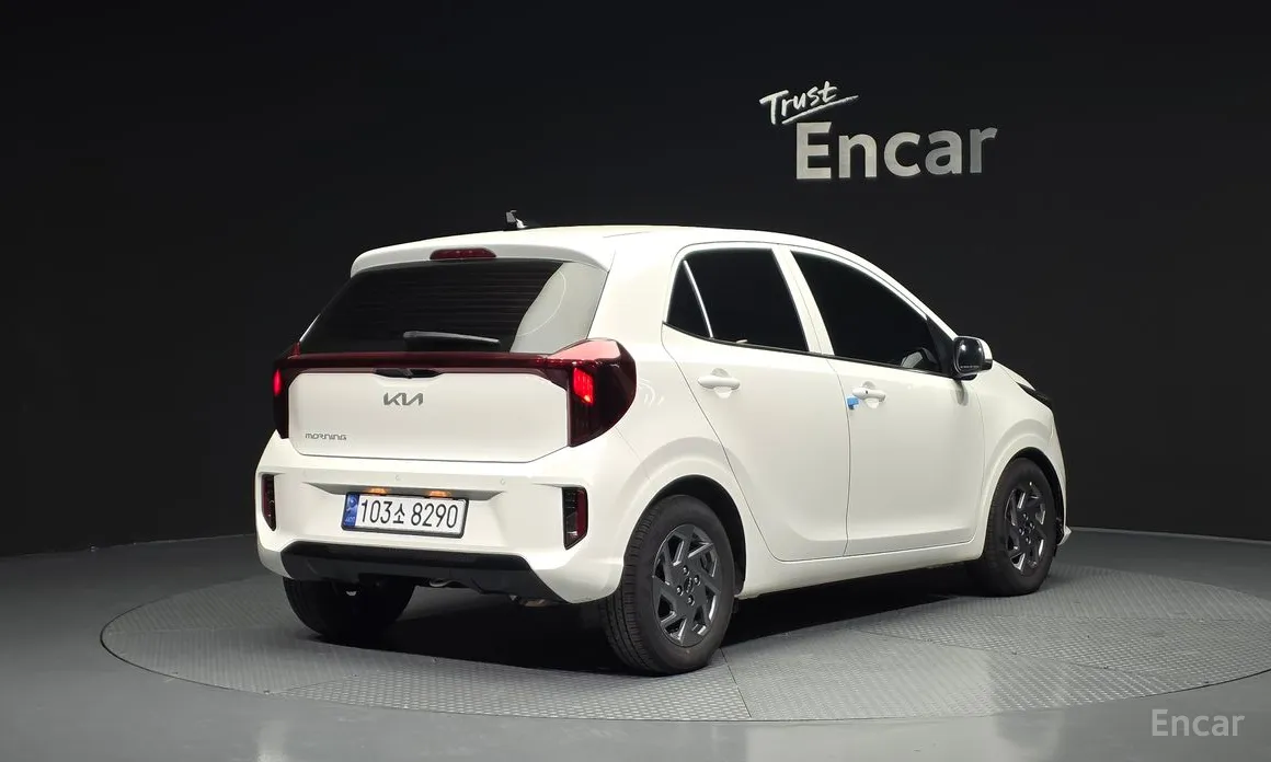Фото 2 - Kia Morning
