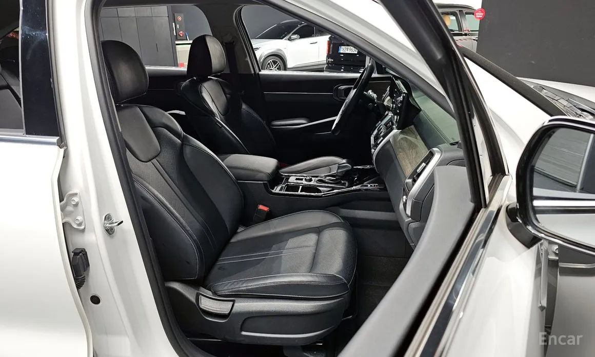 Фото 10 - Kia Sorento