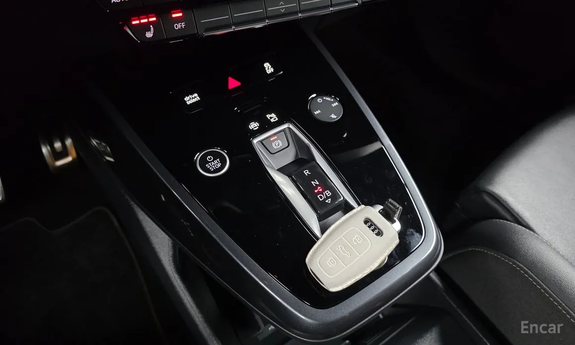 Фото 9 - Audi Q4 e-tron