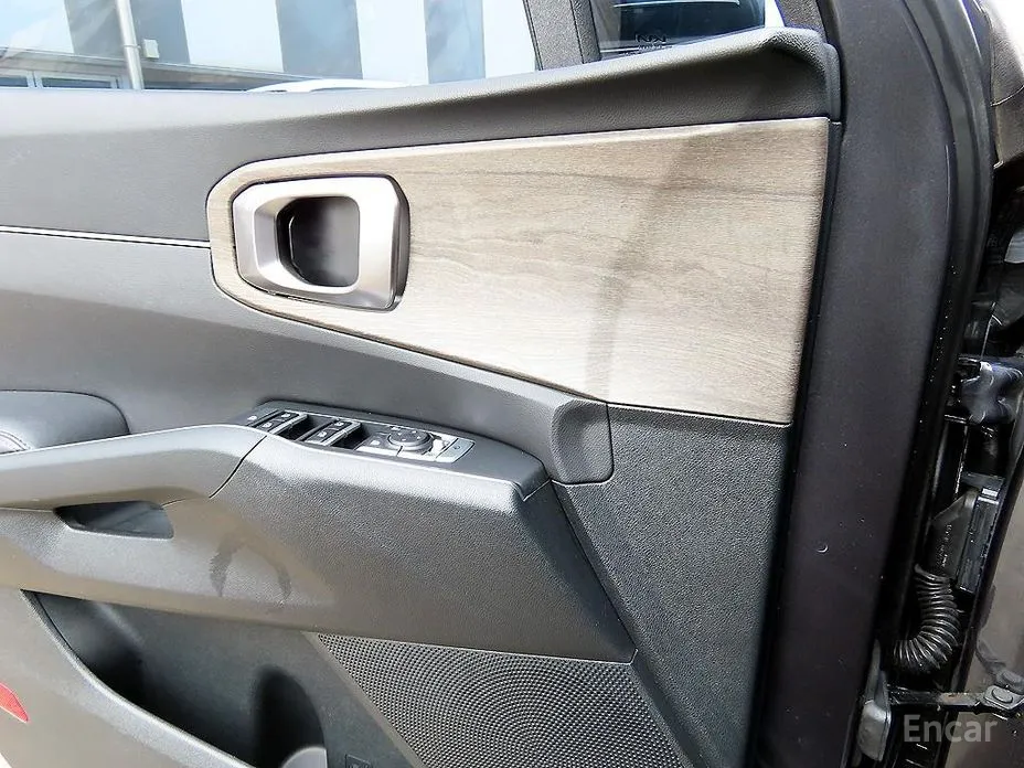 Фото 11 - Kia Sorento