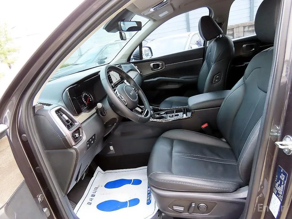 Фото 5 - Kia Sorento