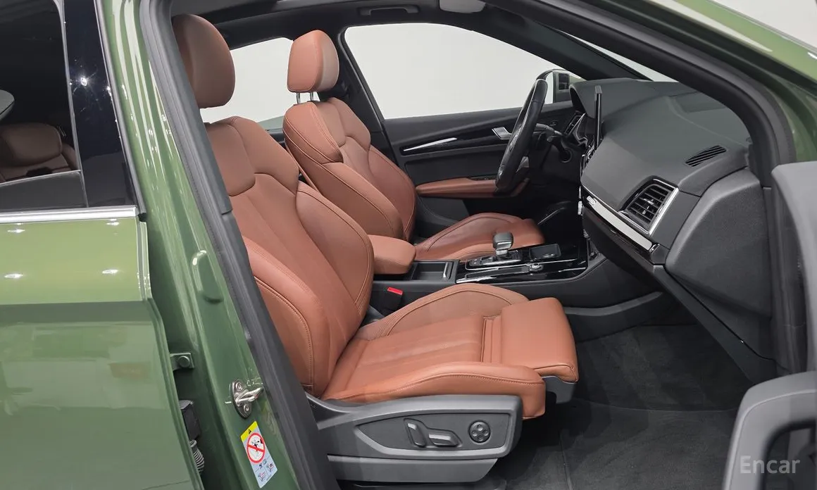 Фото 11 - Audi Q5