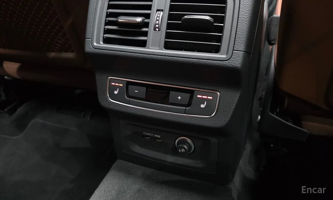 Фото 19 - Audi Q5