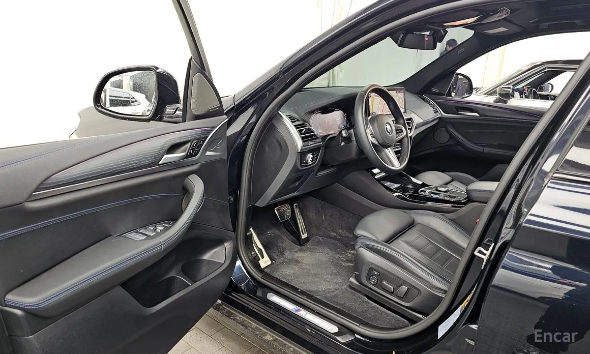 Фото 10 - BMW iX3