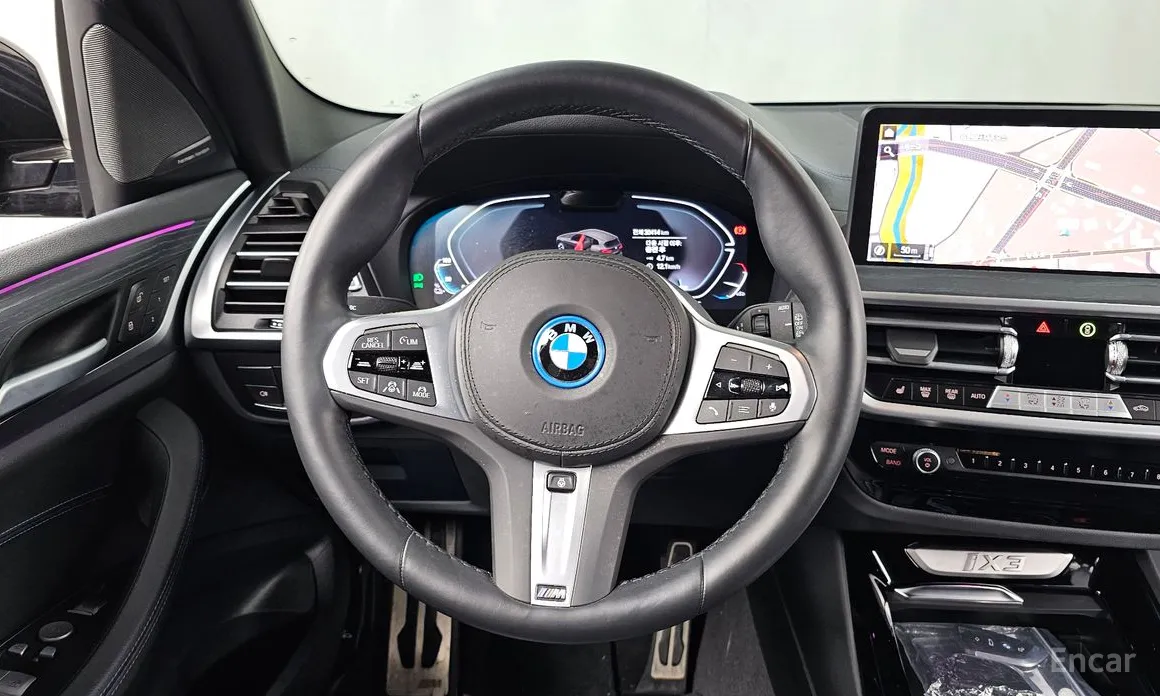 Фото 13 - BMW iX3