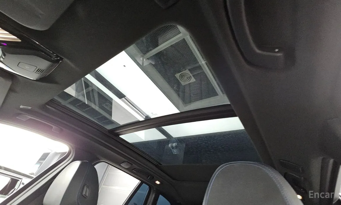 Фото 18 - BMW iX3