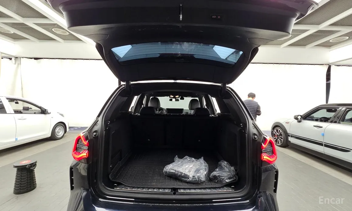 Фото 20 - BMW iX3