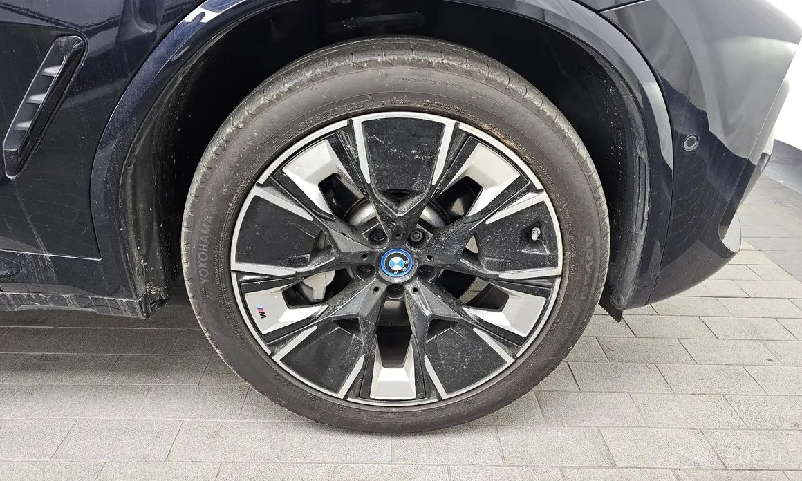 Фото 5 - BMW iX3