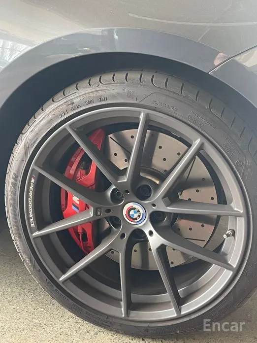 Photo 5 - BMW 3 Series