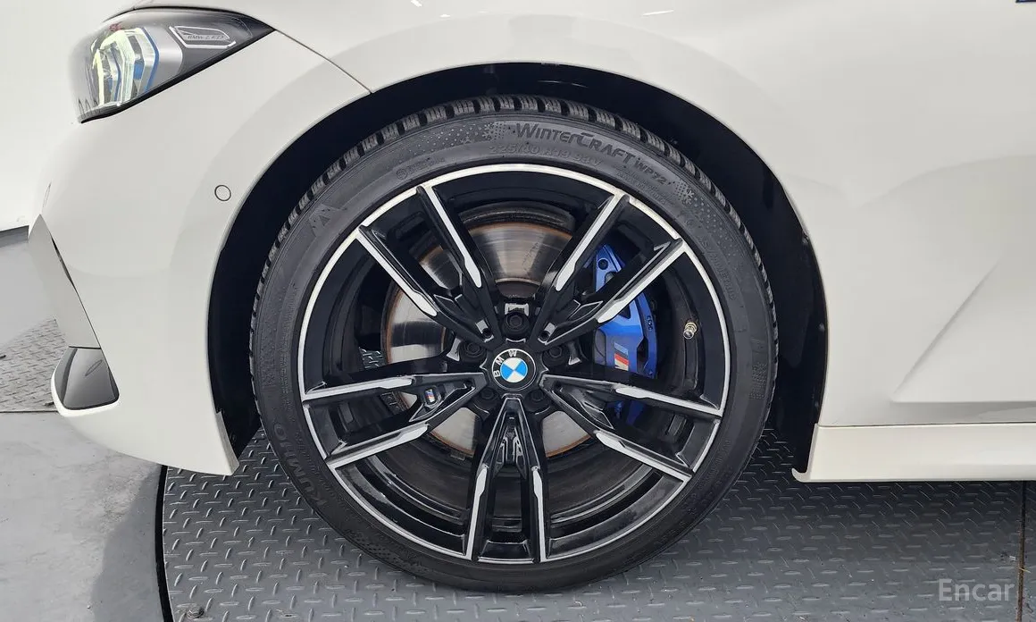 Photo 5 - BMW 3 Series