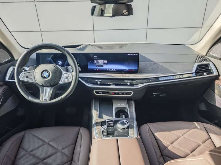 Фото 13 - BMW X5