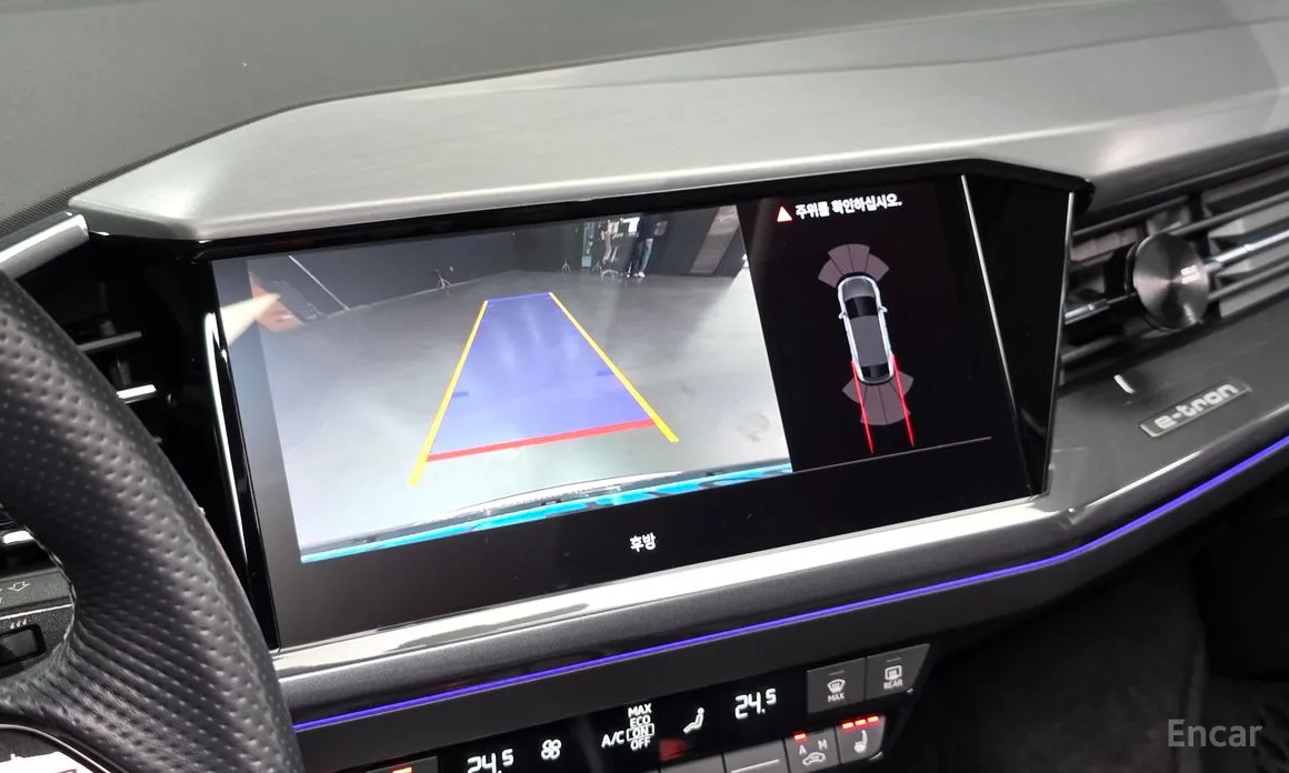 Фото 15 - Audi Q4 e-tron