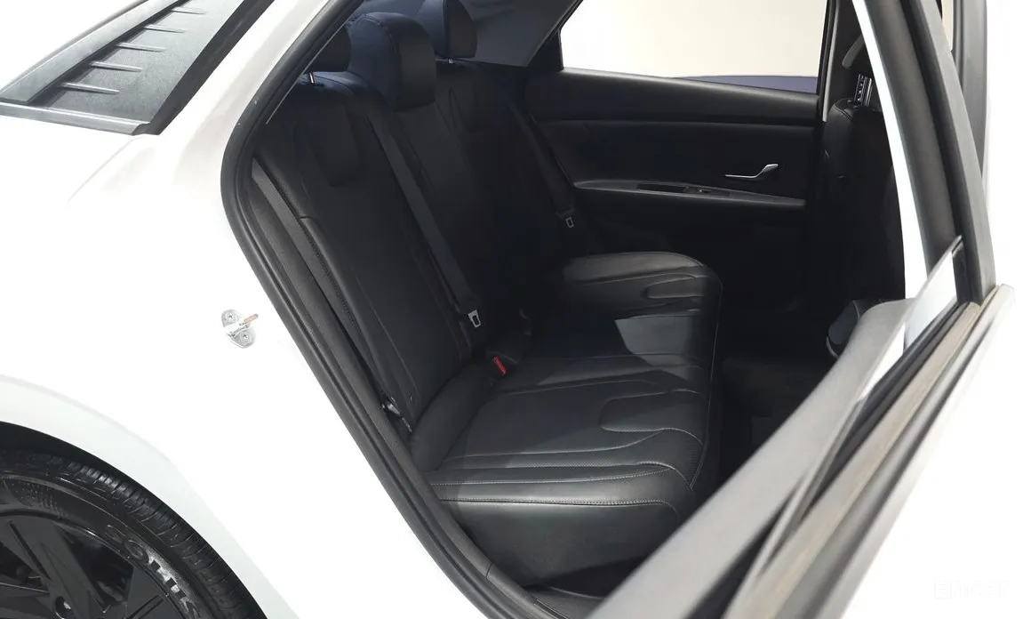 Фото 12 - Hyundai Avante