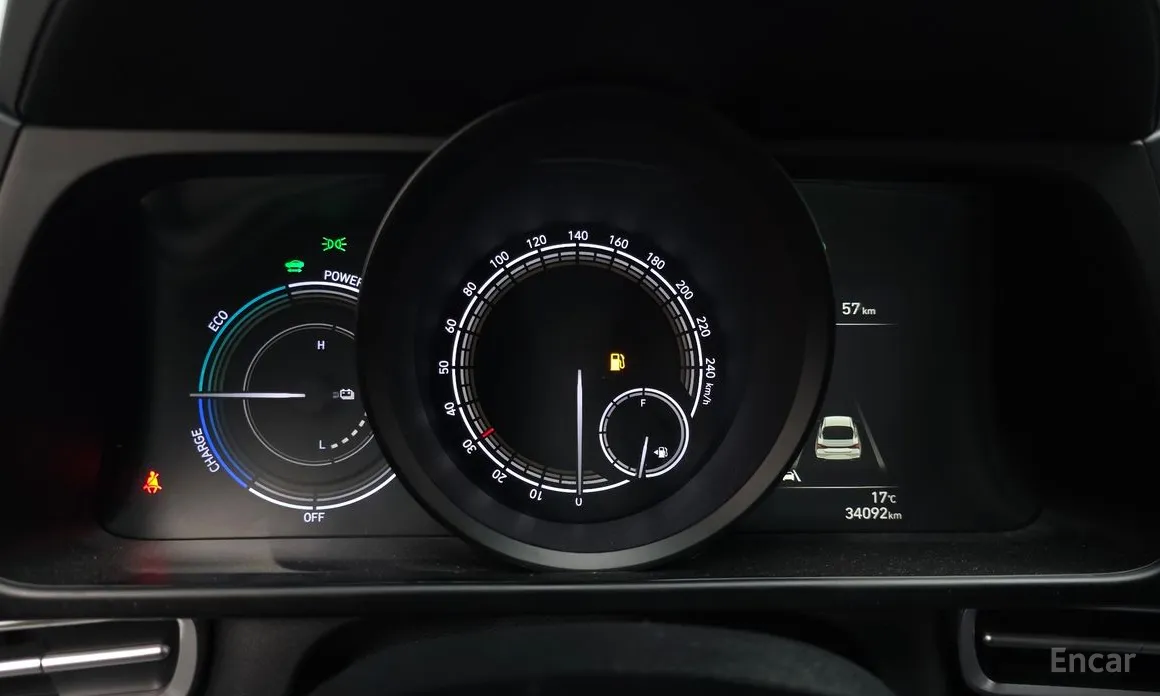 Фото 8 - Hyundai Avante