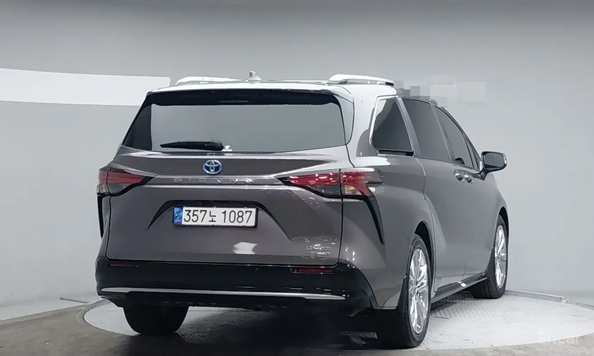 Toyota Sienna 2020 2.5 Hybrid 2WD