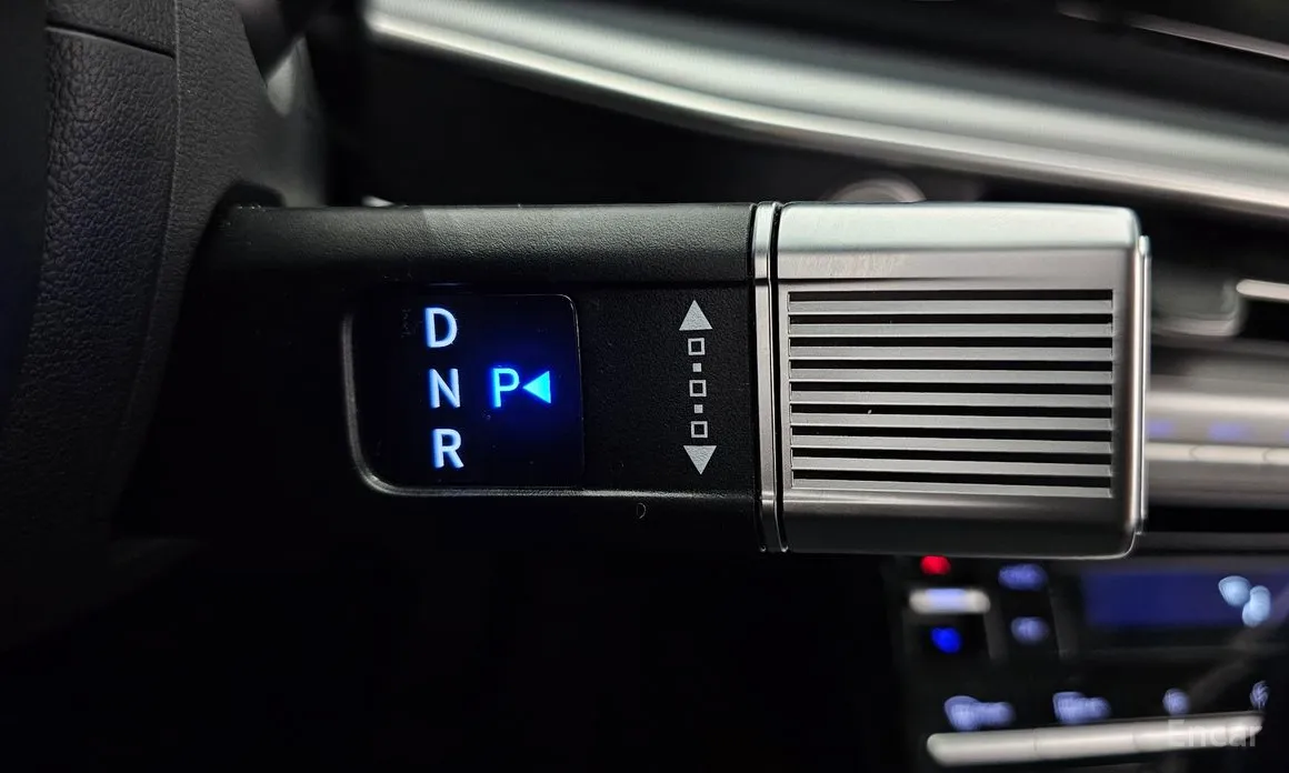 Фото 9 - Hyundai Grandeur