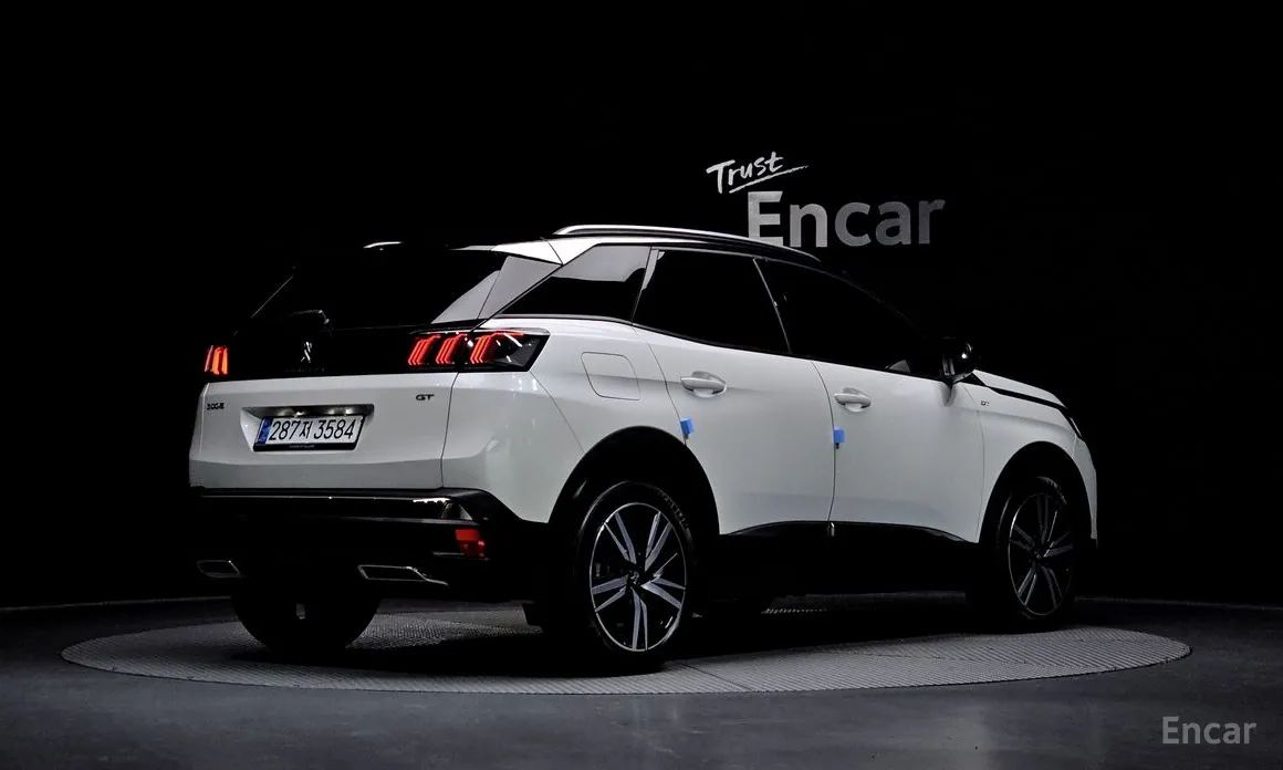 Фото 2 - Peugeot 3008