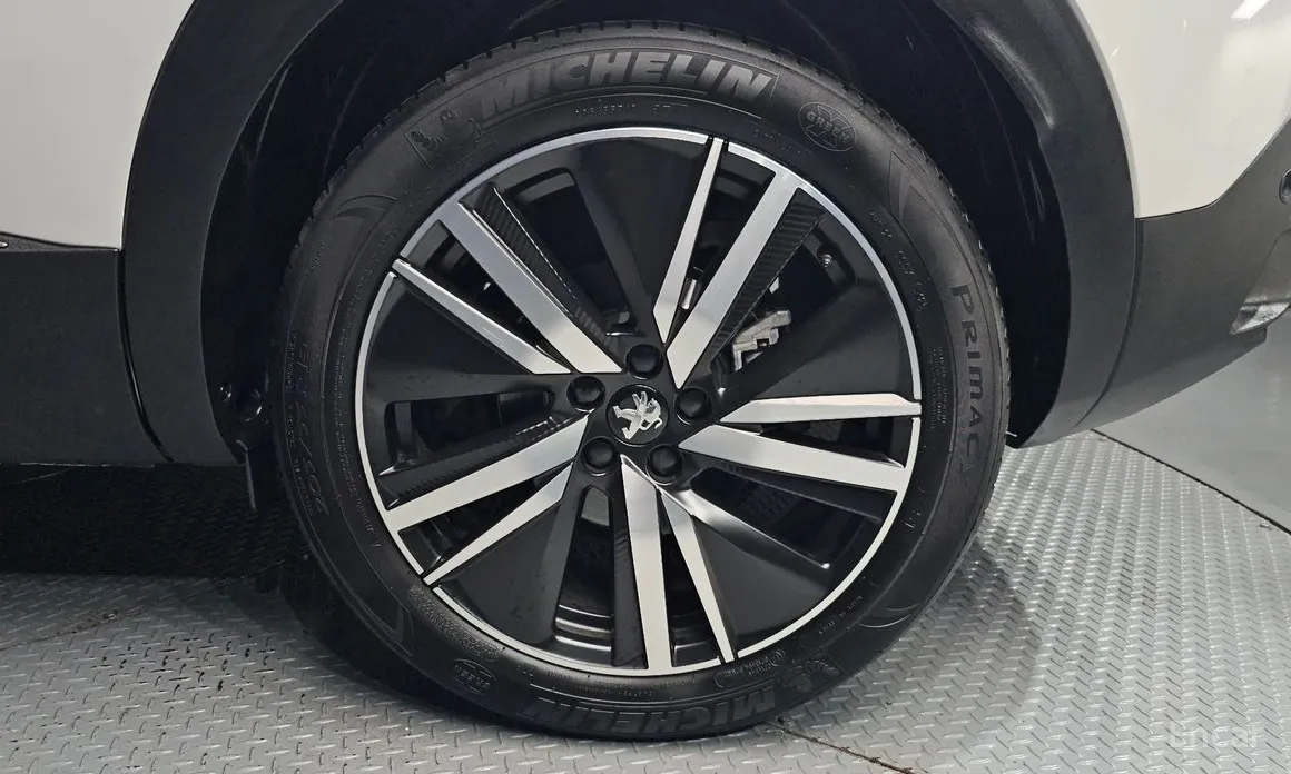 Фото 5 - Peugeot 3008