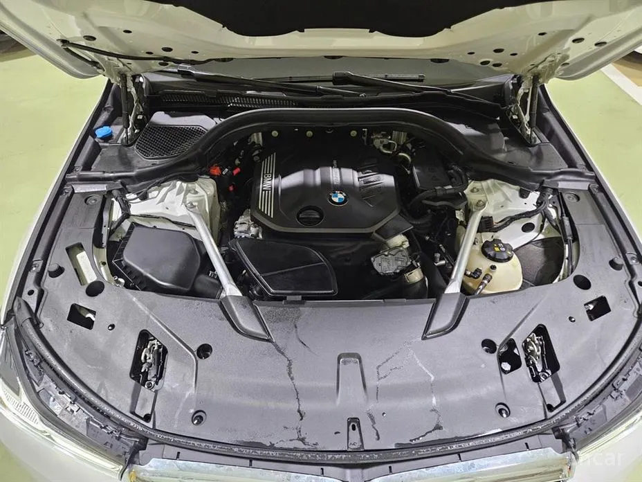 Фото 6 - BMW Gran Turismo