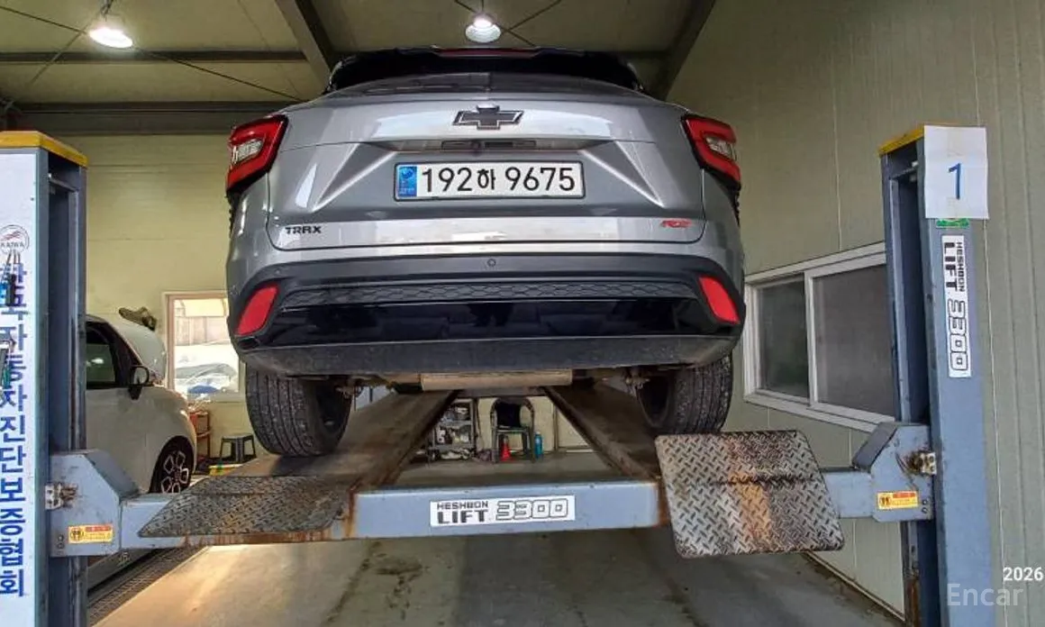 Фото 2 - Chevrolet Trax