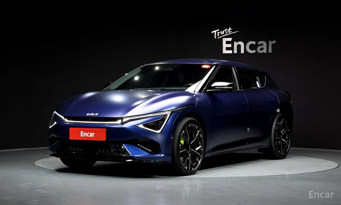 Фото 1 - Kia EV6