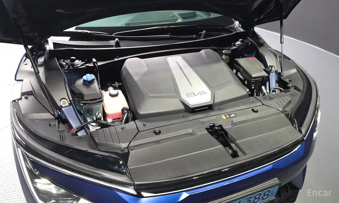 Фото 6 - Kia EV6