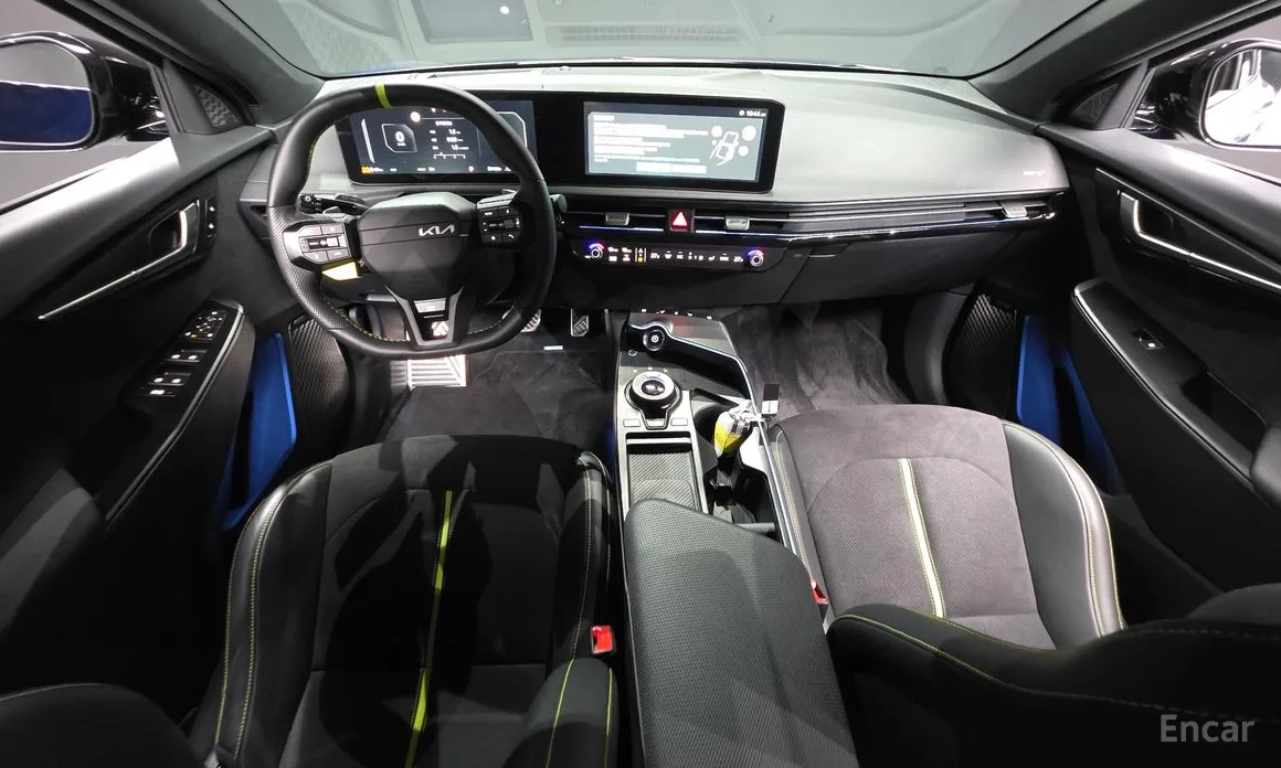 Фото 7 - Kia EV6